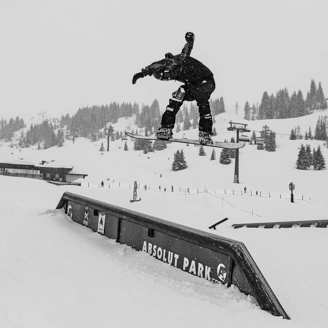 Burton Japanのインスタグラム