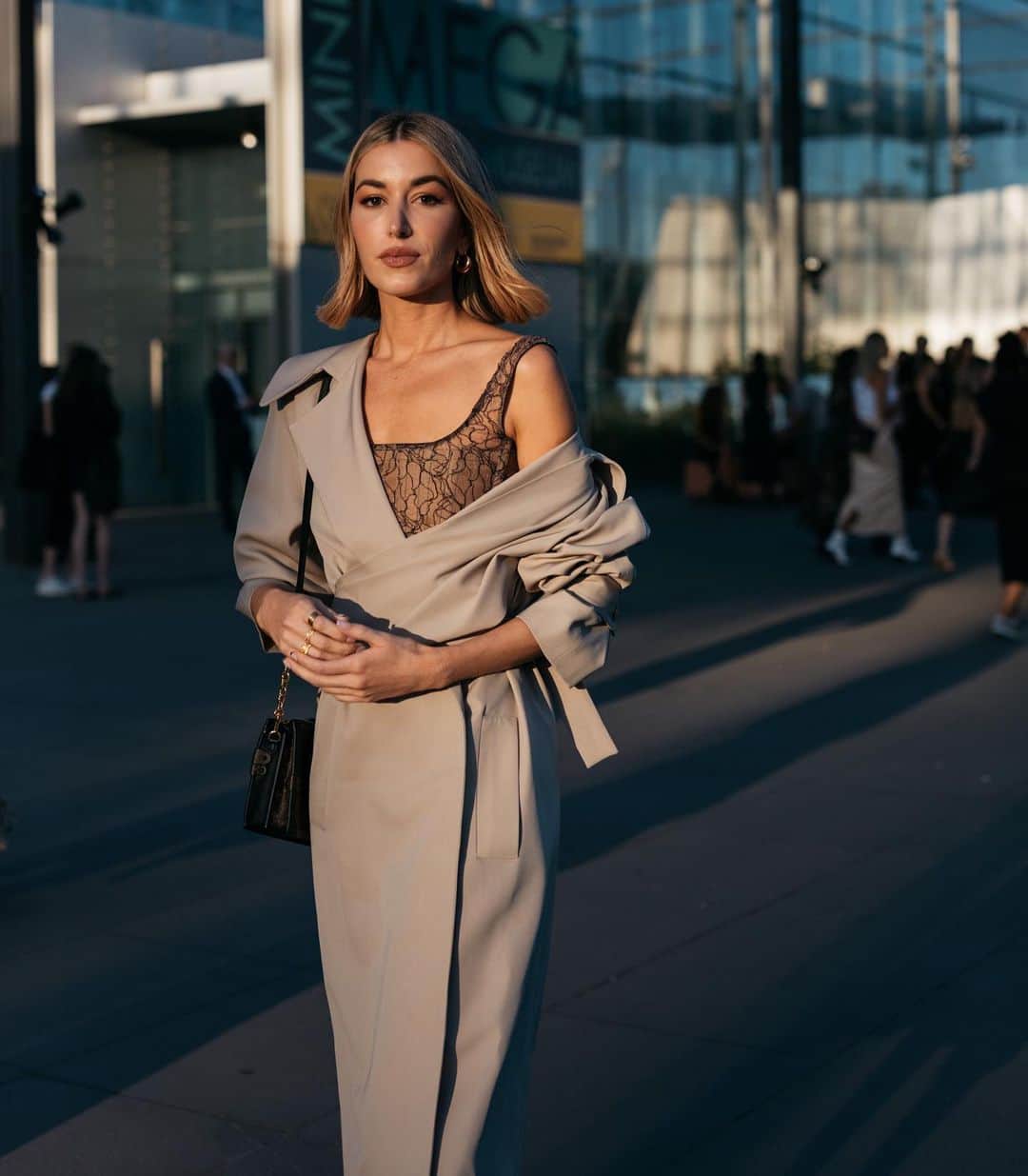 カルメン・ハミルトンのインスタグラム：「Last night in Melbourne with @davidjonesstore for #VAMFF #DJsAW20」