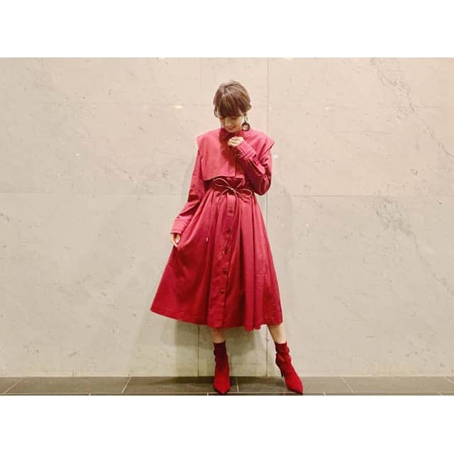 南明奈さんのインスタグラム写真 - (南明奈Instagram)「赤×赤🌹 ワンピース　@rpko_official  @the.pr_  ブーツ　@dianashoespress  ピアス　@stellarhollywood」3月11日 19時27分 - akinaminami