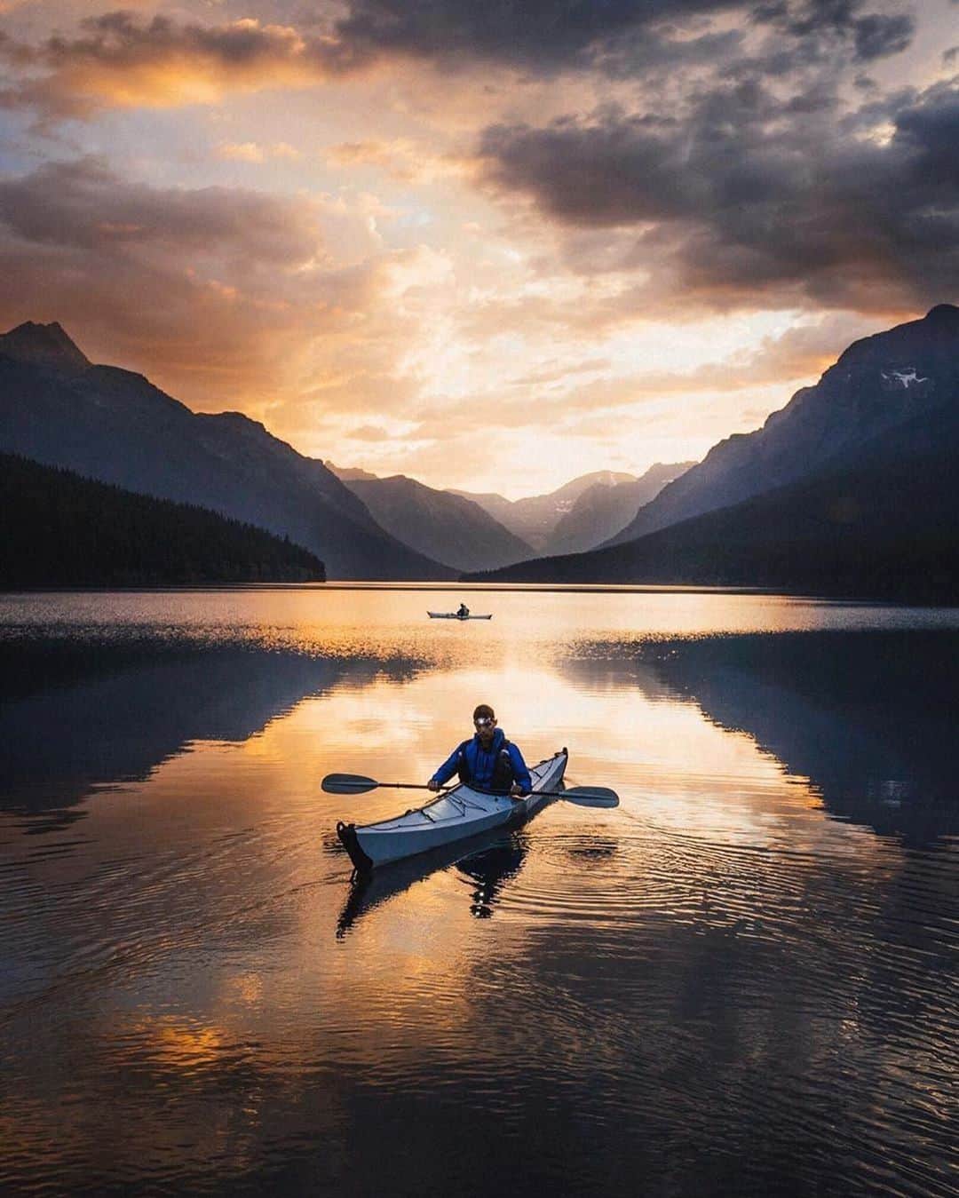 Discover Earthさんのインスタグラム写真 - (Discover EarthInstagram)「"Those mornings where you have to keep pinching yourself because it doesn’t seem real" 🇨🇦 #DiscoverCanada  Photos by @justindkauffman」3月11日 21時53分 - discoverearth