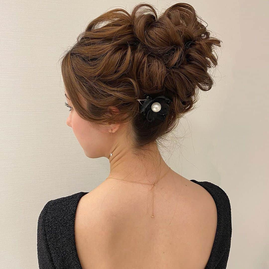 Tomoyo Kitamuraさんのインスタグラム写真 Tomoyo Kitamurainstagram 先日のお客様 きれいめ高めアップ ヘアメイク ヘアセット ヘアアレンジ ヘアスタイル 銀座 美容師 ウェディング ウェディングヘア ブライダル ブライダルヘア 結婚式 プレ花嫁 花嫁