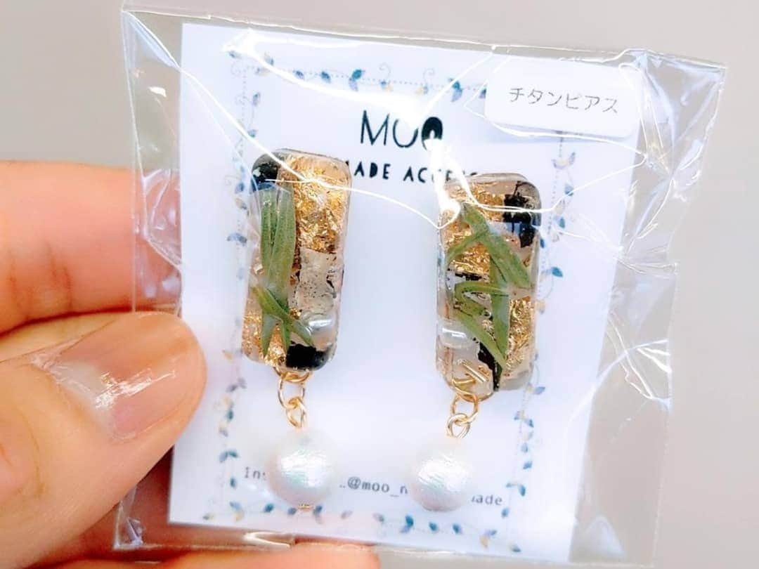 才木玲佳さんのインスタグラム写真 - (才木玲佳Instagram)「new pierce✨ one of my makeup artists gave me this pierce yesterday.♥️ thank you...💋」3月11日 22時48分 - saikireika