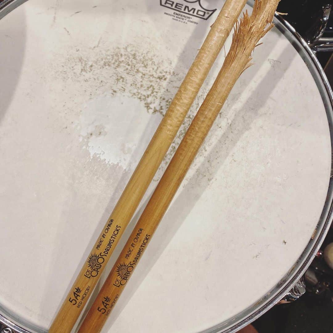 石川龍さんのインスタグラム写真 - (石川龍Instagram)「想いを込めて個人練習。 #lunkhead #ランクヘッド #drums  #drummer」3月11日 22時49分 - slow_night