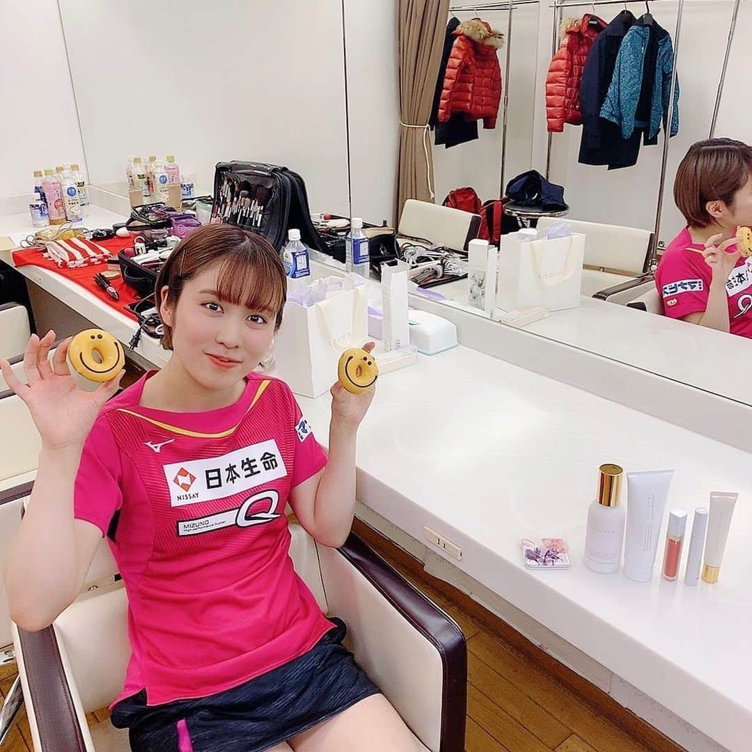 平野美宇さんのインスタグラム写真 - (平野美宇Instagram)「マッシュさんからメイク用品いただきましたー😊 ・CCクリーム ・カラーバター(リップカラー) ・マスカラ ・クレンジングミルク(メイク落とし) ・洗顔料  春にぴったりのオレンジ色！ 担当の方がHow to動画も送ってくれました✨  #toone #トーン #の提供でお送りしました」3月11日 22時56分 - miu_hirano