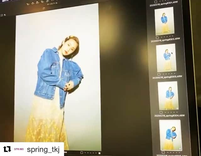のインスタグラム：「👖💗 ㅤㅤㅤㅤㅤㅤㅤㅤㅤㅤㅤㅤㅤ  ㅤㅤㅤㅤㅤㅤㅤㅤㅤㅤㅤㅤㅤ ㅤㅤㅤㅤㅤㅤㅤㅤㅤㅤㅤㅤㅤ お気に入りの デニムたちが載ってます☺️🙏🏻 ㅤㅤㅤㅤㅤㅤㅤㅤㅤㅤㅤㅤㅤ  ㅤㅤㅤㅤㅤㅤㅤㅤㅤㅤㅤㅤㅤ #Repost @spring_tkj ・・・ 先日の撮影風景📸 愛ちゃんに夢中で手ブレしました🙏ごめんなさい🙇‍♀️🙇‍♀️🙇‍♀️ こちらは5月号デニム企画でございます！お楽しみーーー！  #spring #denim #高橋愛#デニム#ジージャン」