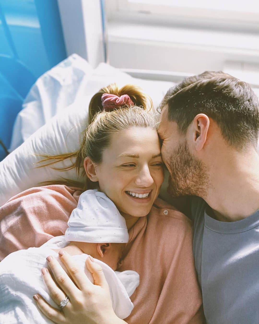 ジョエル・ワードのインスタグラム：「Yesterday our little man arrived into this world in some spectacular fashion.  Benjamin Alexander Ward you have captured our whole hearts.  You are everything little man, and we can’t remember what the world was like before you!  You are so loved ❤️❤️」