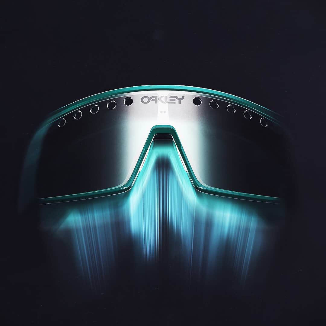 OAKLEYのインスタグラム：「Let’s rush into it. 🥰 #OneObsession」