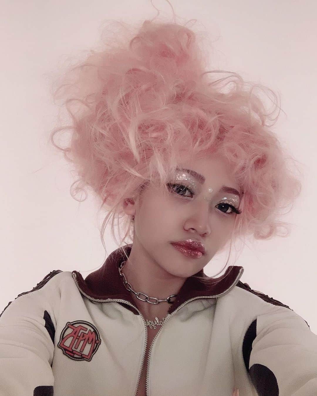 木村花さんのインスタグラム写真 - (木村花Instagram)「🌸🐷💞🧠💞🐷🌸 #東京　#tokyo #pink」3月12日 1時02分 - hanadayo0903