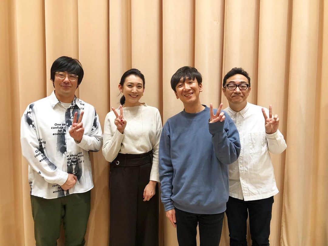 田中美里のインスタグラム：「あ、今日の夜8時からです！ 是非聴いてくださいね。  NHKラジオ第1「東京03の好きにさせるかッ！」 3月12日(木) 夜8:00～8:55  コント｢デキる女の憂鬱｣  #nhkラジオ第一  #東京03の好きにさせるかッ ！ #東京03 #ただのファン #コント #ラジオ #3月12日  #夜8時から #ワクワク」