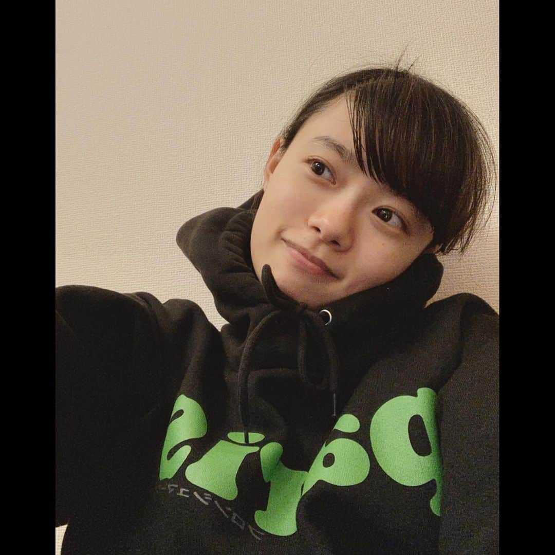 杉咲花のインスタグラム：「今日も頑張るぞー💃」