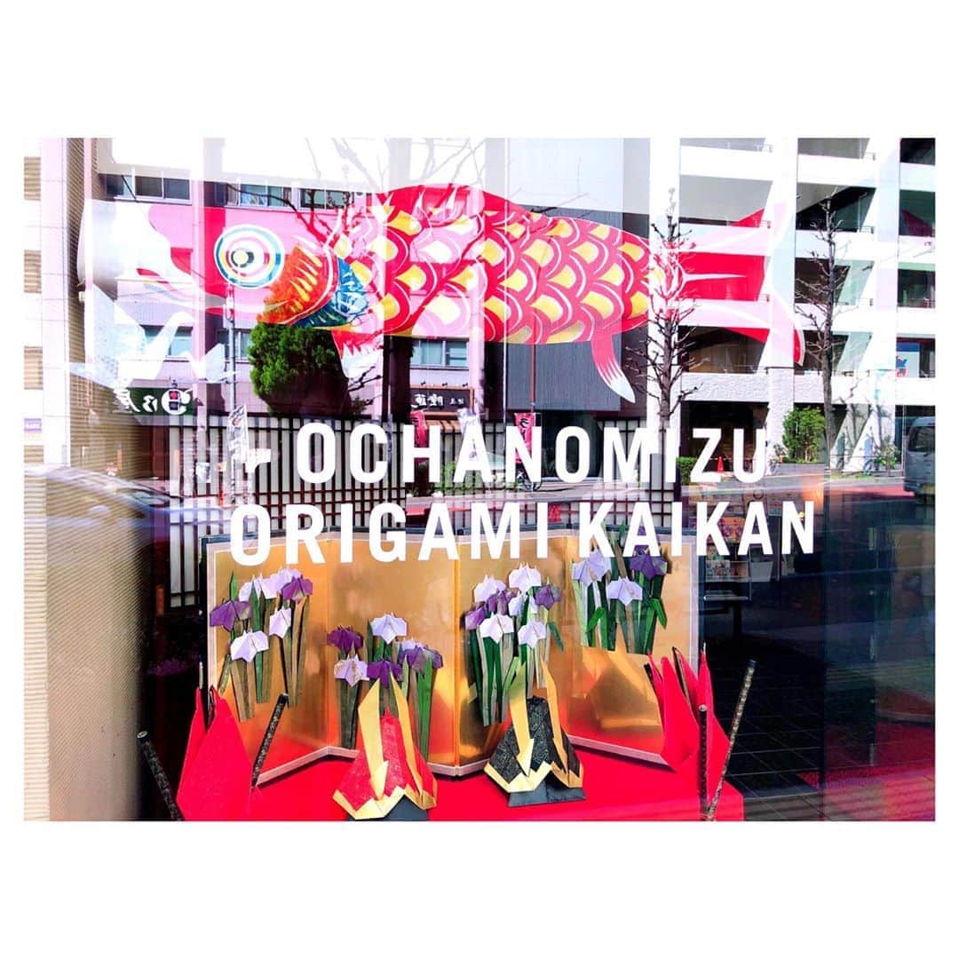 理絵さんのインスタグラム写真 - (理絵Instagram)「通りすがりに入ってみた折り紙会館  #折り紙会館 #折り紙 #おりがみ #origami #origamiart #art #arte #アート #아트 #理絵アート #rie_love_art #tokyo #japan」3月12日 12時16分 - ____rie____
