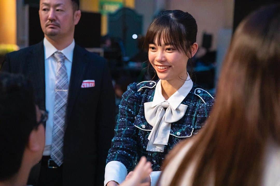 テレビ東京「青春高校３年C組」のインスタグラム：「#君のことをまだ何にも知らない  #CDデビュー日 #オフショット #お台場 #venusfort  #教会広場 #青春高校3年Ｃ組 #青春高校3年Ｃ組アイドル部  #齋藤有紗」