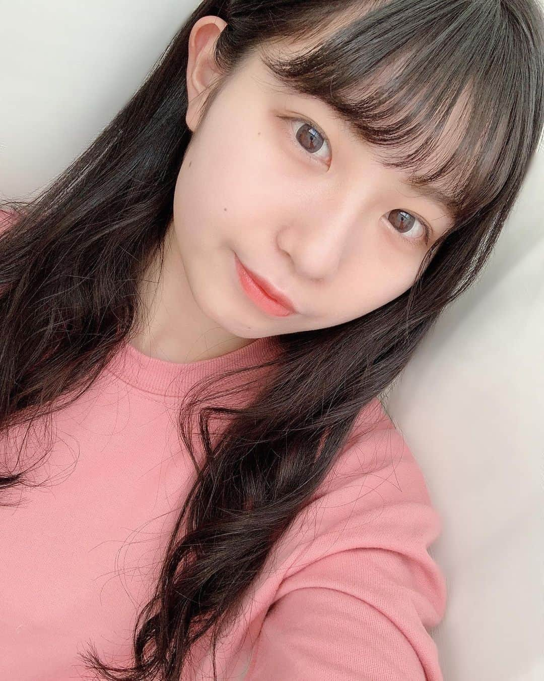 森下舞桜さんのインスタグラム写真 - (森下舞桜Instagram)「ゆるふわ.°ʚ(*´˘`*)ɞ°. #hairstyles #pink #makeup #hairarrange」3月13日 0時06分 - morishita_mao