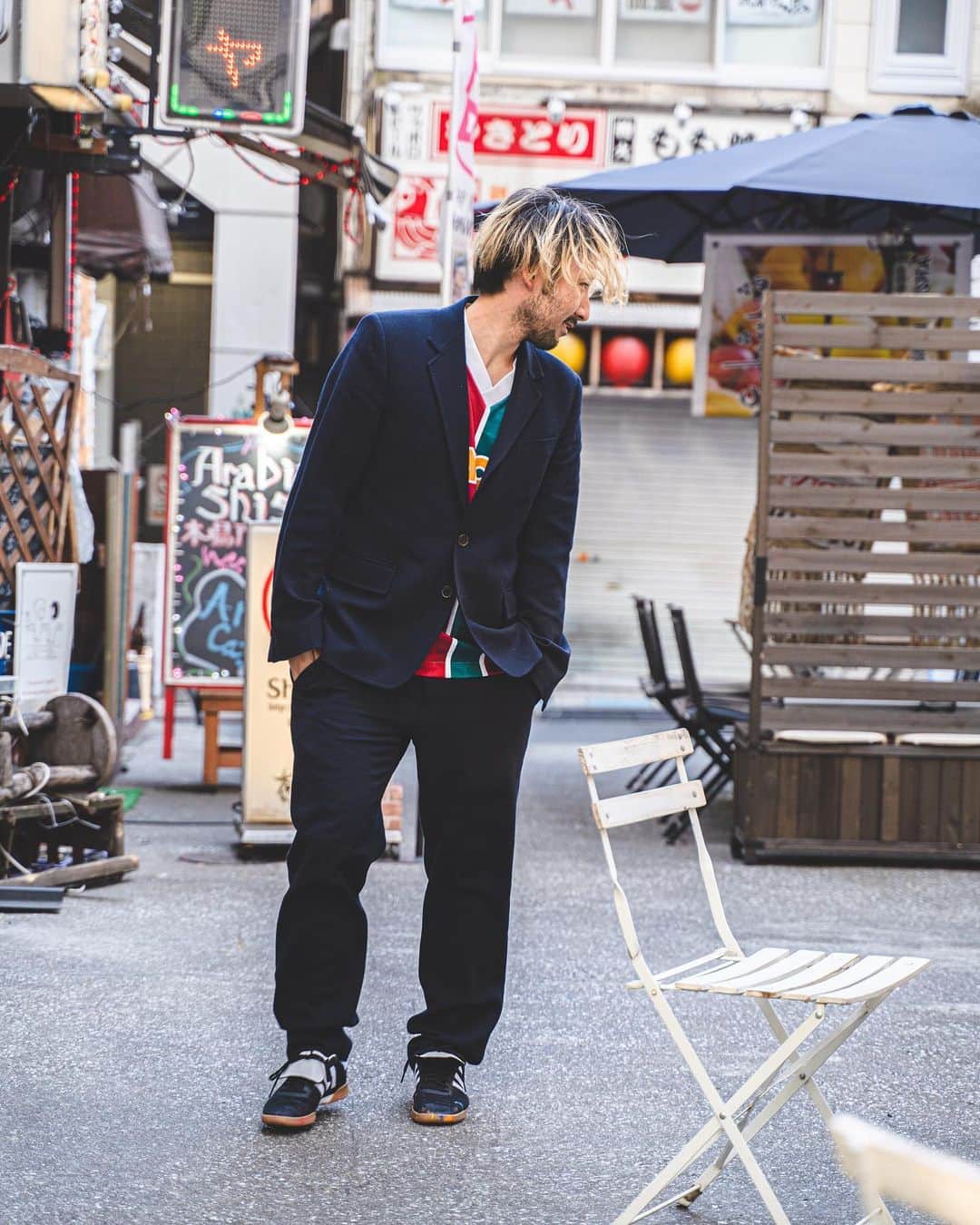 yukiのインスタグラム：「ㅤㅤㅤㅤㅤㅤㅤㅤㅤㅤㅤㅤㅤ 一緒に楽しいことができそうです。 お楽しみに！ よろしくお願いします。 #点描画家 #bananayamamoto」
