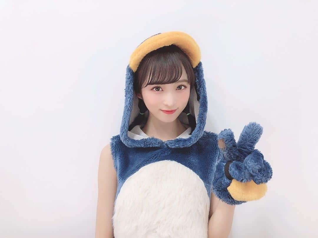 小栗有以さんのインスタグラム写真 - (小栗有以Instagram)「変身🐧❄️ . . #ペンギン#動物#着ぐるみ#変身#生写真」3月12日 17時31分 - yuioguri_1226