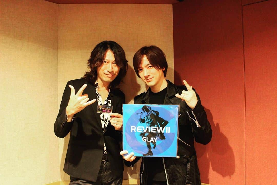 GLAYさんのインスタグラム写真 - (GLAYInstagram)「TOKYO FM『太田胃散 presents DAIGOのOHAYO-WISH!!』にTAKUROがゲスト出演！ 3月15日・22日（日） 9:30～9:55、2週連続出演です。 #REVIEWII #REVIEWII全国キャンペーン中 #GLAY」3月12日 18時08分 - glay0525_official