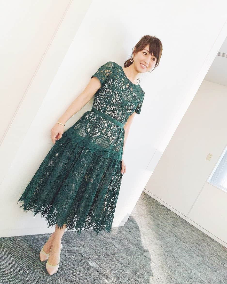 渡辺美奈代さんのインスタグラム写真 - (渡辺美奈代Instagram)「本日の衣装  #グリーン #レースワンピ#DRESICA」3月12日 18時40分 - watanabe_minayo