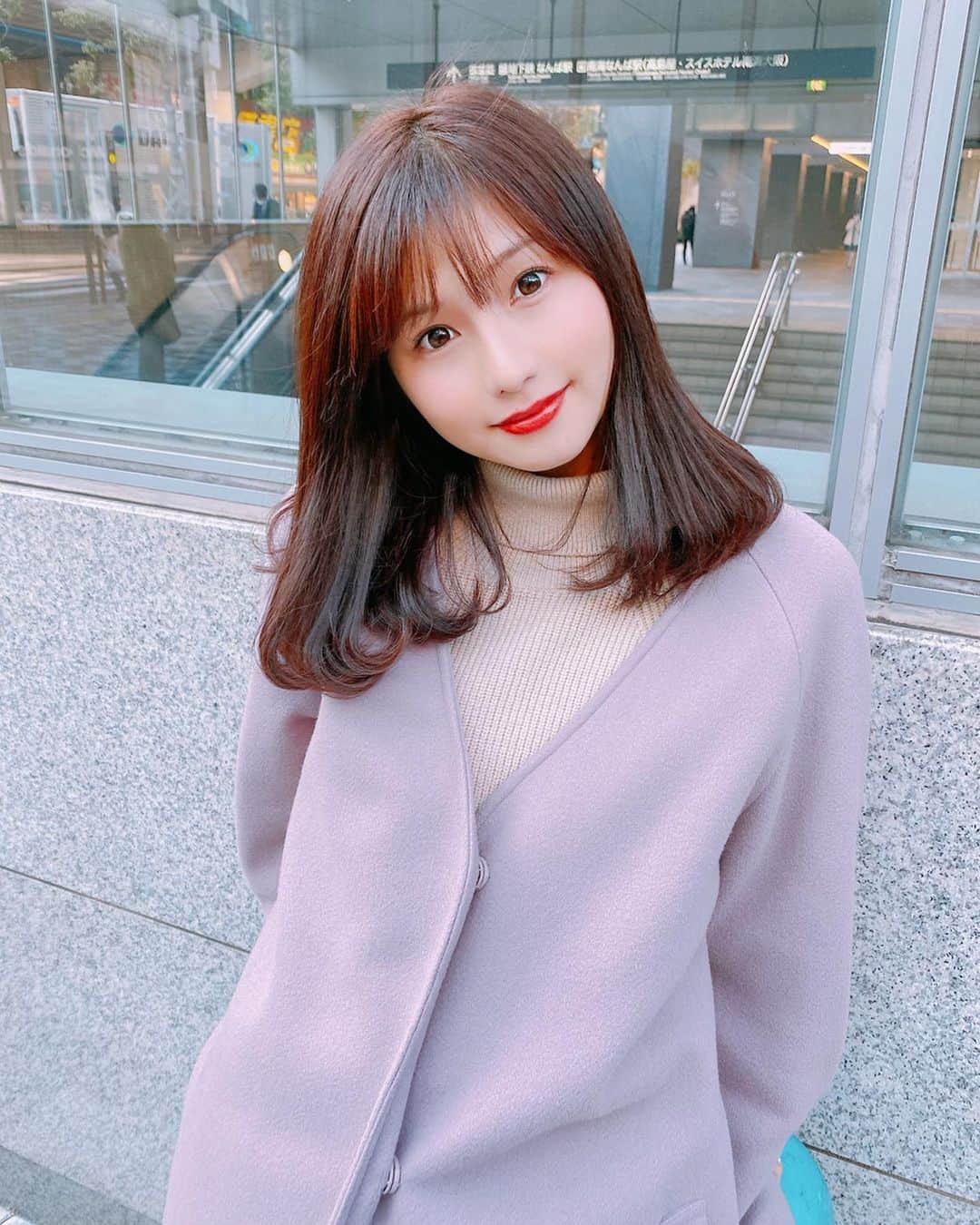 谷川愛梨のインスタグラム：「: 大阪だだいま〜(*´∇｀*) . 先日、@tokyo_hills_clinic さんで お肌のケアをして頂きました💆‍♀️✨ 先生がとってもお優しく 安心して受けられました🥺💛 ありがとうございます(๑˃̵ᴗ˂̵) 美容に疎い私だけど、 今年は自分磨き頑張って 大人な綺麗な女性になるぞ〜☺️✊✨」