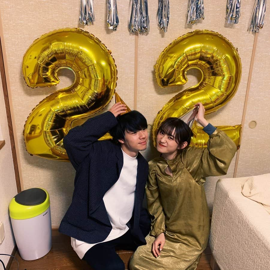 田南輝一さんのインスタグラム写真 - (田南輝一Instagram)「2人ともありがとう。 . 奥さんの家族も一緒に誕生日を祝ってくれました。 . . 最高に可愛いプレゼントと洋服を貰ったよ👟 . 産まれてきて良かった。 おかんにも感謝した。 . #夫婦 #誕生日 #22歳 #パーティー #サプライズ #プレゼント」3月12日 19時53分 - r.ktyyy