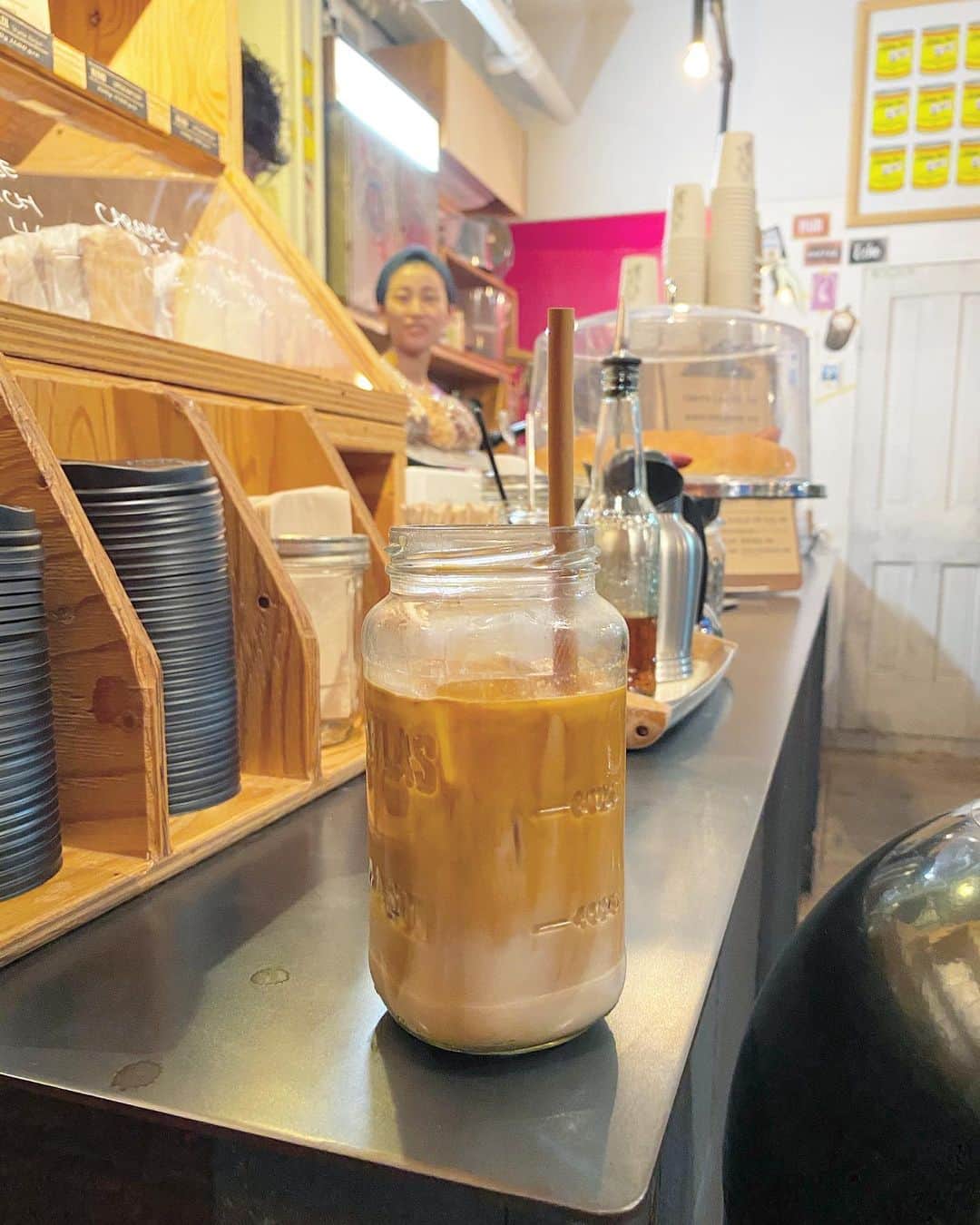 中倉隆道さんのインスタグラム写真 - (中倉隆道Instagram)「. 帰りの一杯☕️☺️ . 今日も美味しくいただきました🙏 . お疲れ様でした👍 . #littlenap #littlenapcoffeestand #coffee #coffeetime #coffeestand #コーヒー #カフェラテ #帰りの一杯 #中倉隆道 #柿ピー研究家 #フリーアナウンサー #アニメ研究家」3月12日 20時15分 - ryudo.tokyo