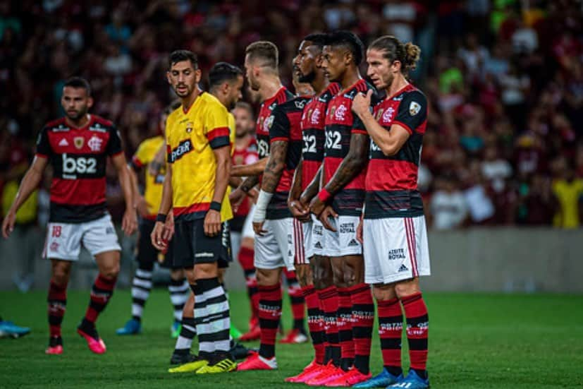 フィリペ・ルイスさんのインスタグラム写真 - (フィリペ・ルイスInstagram)「Que noite! 😍 Alegria dupla, vitória do @flamengo e vitória do @atleticodemadrid ❤️❤️❤️🖤🖤🖤」3月12日 22時10分 - filipeluis