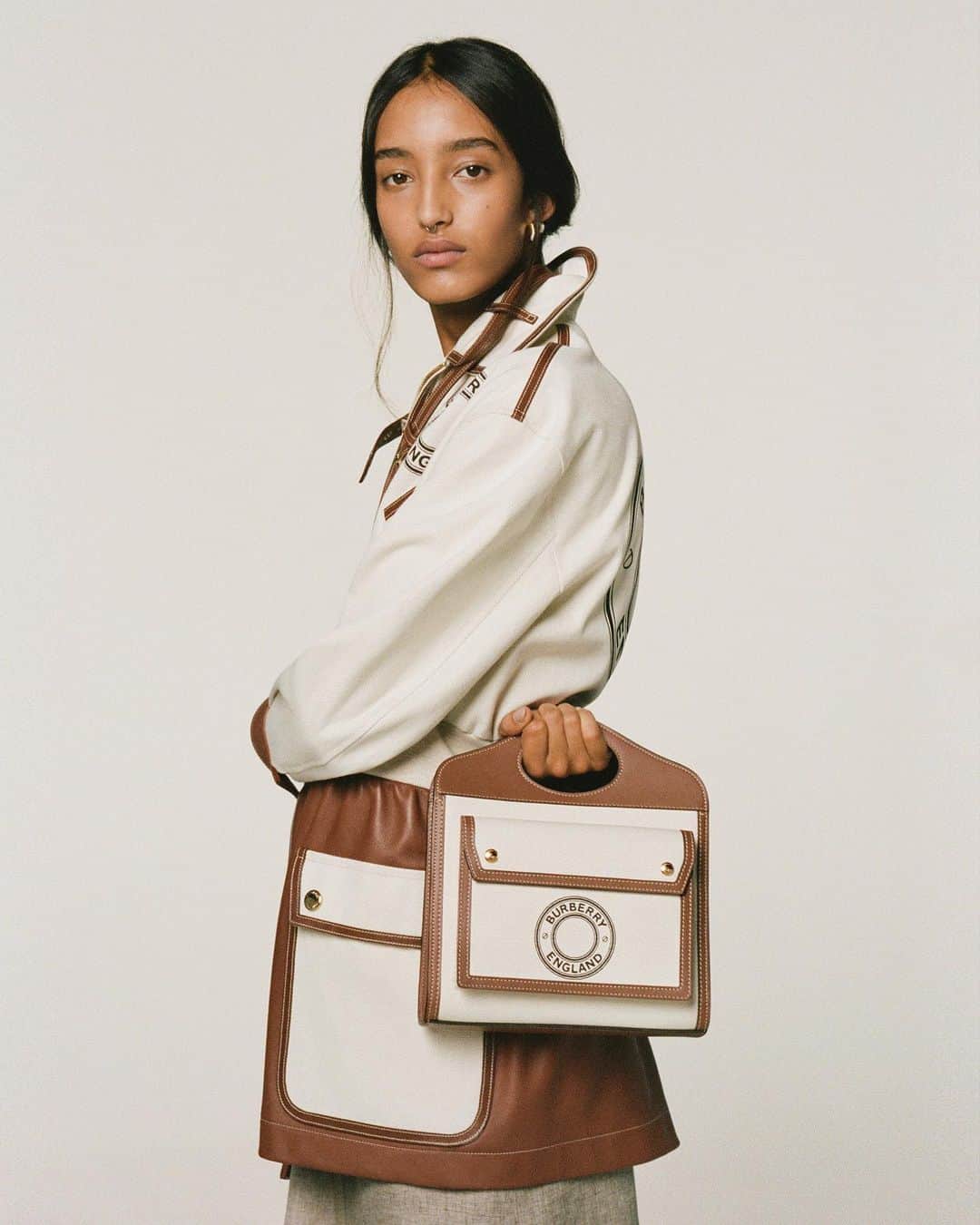 Burberryのインスタグラム