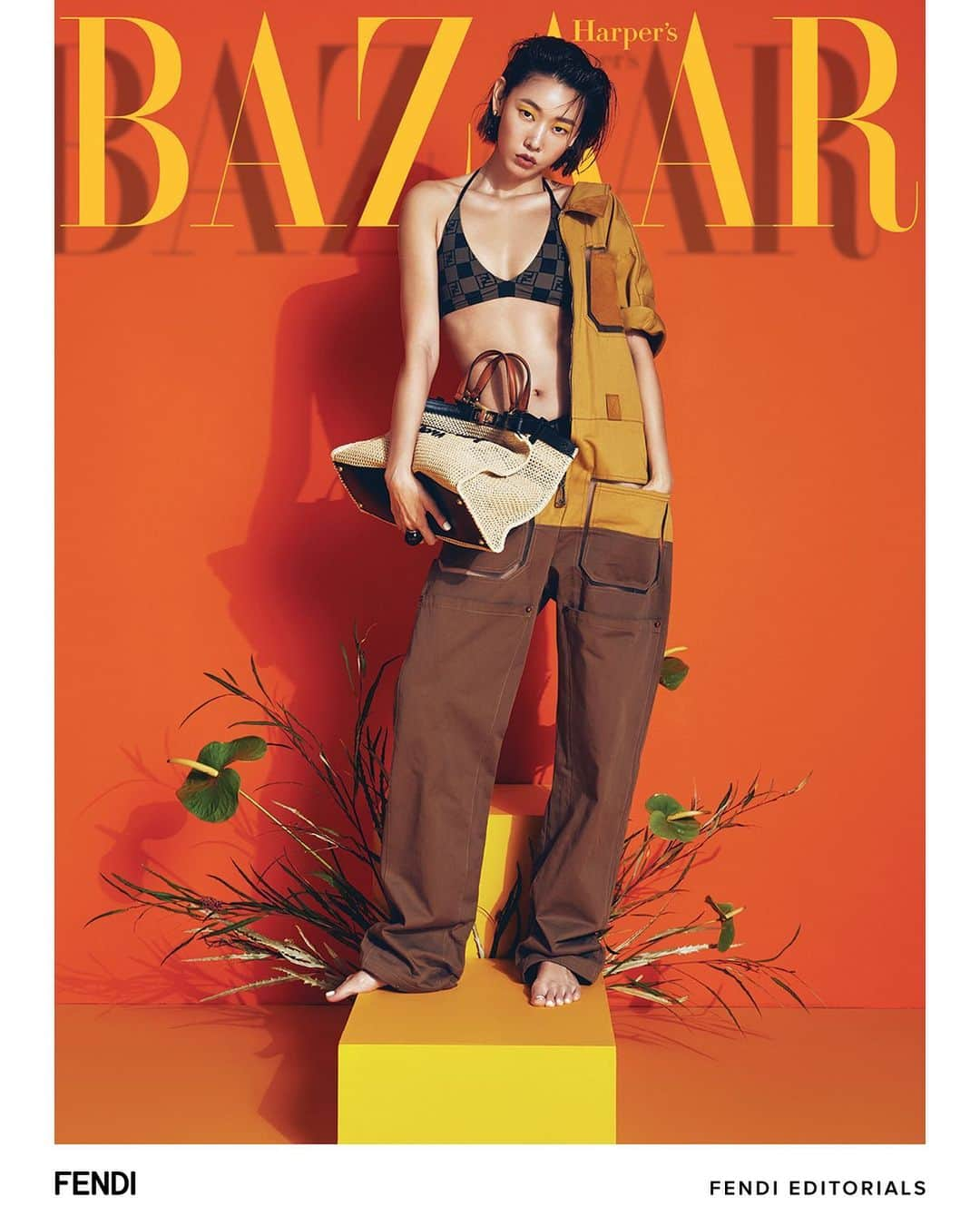 Fendiさんのインスタグラム写真 - (FendiInstagram)「A sultry spin on the season’s sporty, utilitarian silhouettes – as seen in @harpersbazaarkorea.  #FendiSS20 #FendiEditorials #harpersbazaarkorea  @modelhanhyejin」3月12日 23時44分 - fendi