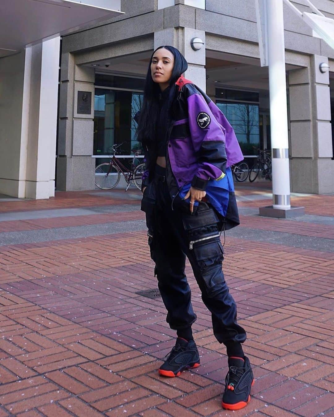 小川哲史のインスタグラム：「@alealimay wearing @forsomeone_official  MOUNT PARKA + UTILITY CARGO 🖤🖤🖤🖤🖤 #alealimay  #FORSOMEONE」
