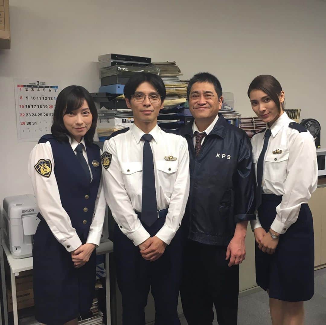 小橋めぐみのインスタグラム：「いよいよ、明日からです！ BSフジ開局20周年記念スペシャルドラマ 『警視庁捜査資料管理室スペシャル ～明石幸男、最後の３日間～』 3月14日(土) 21:00～22:55（第１夜） 3月15日(日) 21:00～22:55（第２夜） 4時間スペシャルです😲」