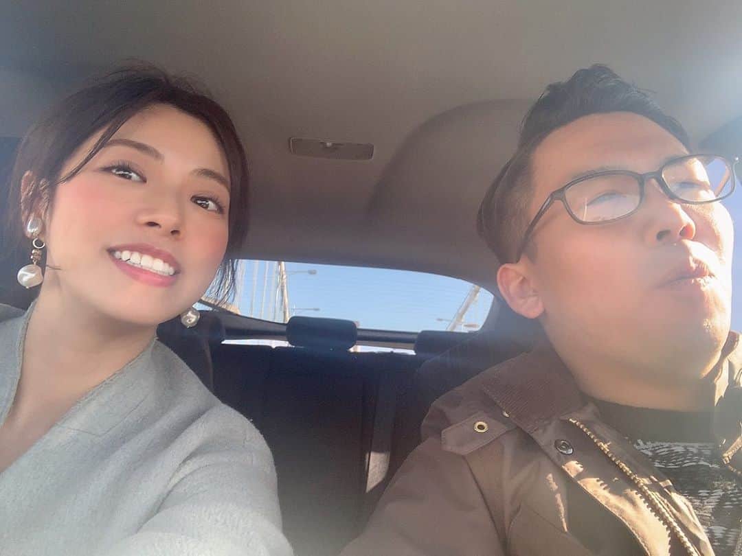 わちみなみのインスタグラム：「昨夜もダブルベッドオンエア﻿ 見ていただきありがとうございました✨﻿ インスタライブも見てくれてありがとう🥺✨﻿ ﻿ YouTubeも更新してるので見てね☺️﻿ 来週もオンエア後ライブします🌸﻿ ﻿ 相手にものを言いすぎてるかなあ？！﻿ みんなはどんな感じで見てるの？﻿ それにしても水族館楽しすぎた。。サメとエイにまた会いたい😊 ﻿ #ダブルベッド﻿ #わちみなみ﻿ #林家たま平 さん﻿ ﻿#江ノ島水族館 #えのすい #サメ #エイ」