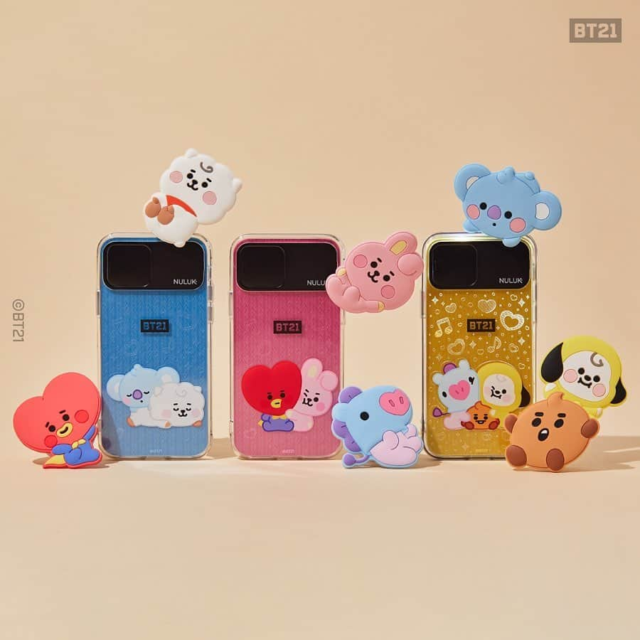 BT21 Stars of tomorrow, UNIVERSTAR!さんのインスタグラム写真 - (BT21 Stars of tomorrow, UNIVERSTAR!Instagram)「Those looks. I’m in love! ⠀ BT21 Eyewear & Light-up Phone cases ⠀ Glasses definitely bring out a new look. ✨ While even old phones sparkle new with the glossy light-up effect! ⠀ Available today only, at LINE FRIENDS COLLECTION 👉Check out the product tag! ⠀ #BT21 #Eyewear #GlassesChain  #EyewearFashion #iPhone #Galaxy #PhoneCase #OOTD」3月13日 10時28分 - bt21_official