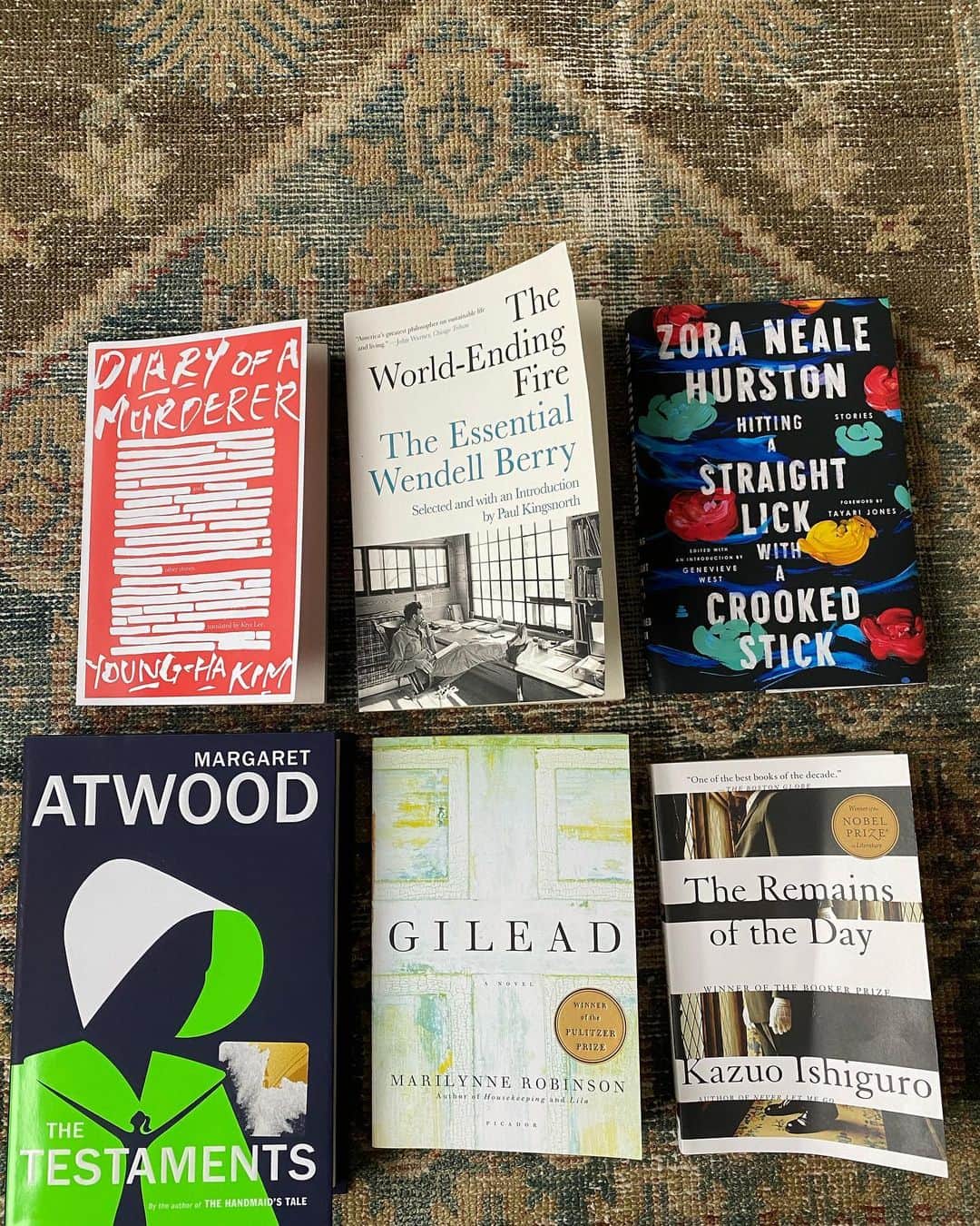 ニコール・リッチーのインスタグラム：「These are my lockdown plans. Please send me 9 thousand more recommendations. (My recommendations to you are The Great Alone, & The Hearts Invisible Furies). Also shows and movies. Just entertain me dammit!」