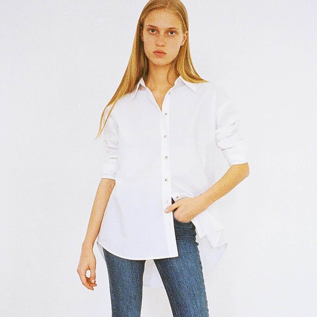 エムアイエイチジーンズのインスタグラム：「Spring Sale. 40% off entire collection with code SPRING40 #mihjeans #sustainabledenim #britishheritage」
