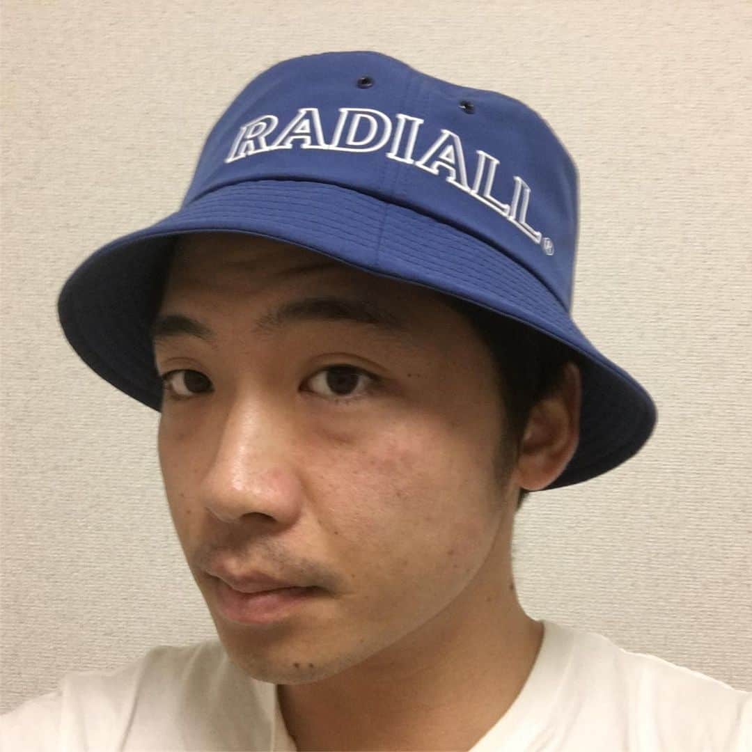 新山士彦さんのインスタグラム写真 - (新山士彦Instagram)「みんなは何してますか？僕は帽子３つ買いました。」3月13日 19時47分 - sayaka_no_niiyan