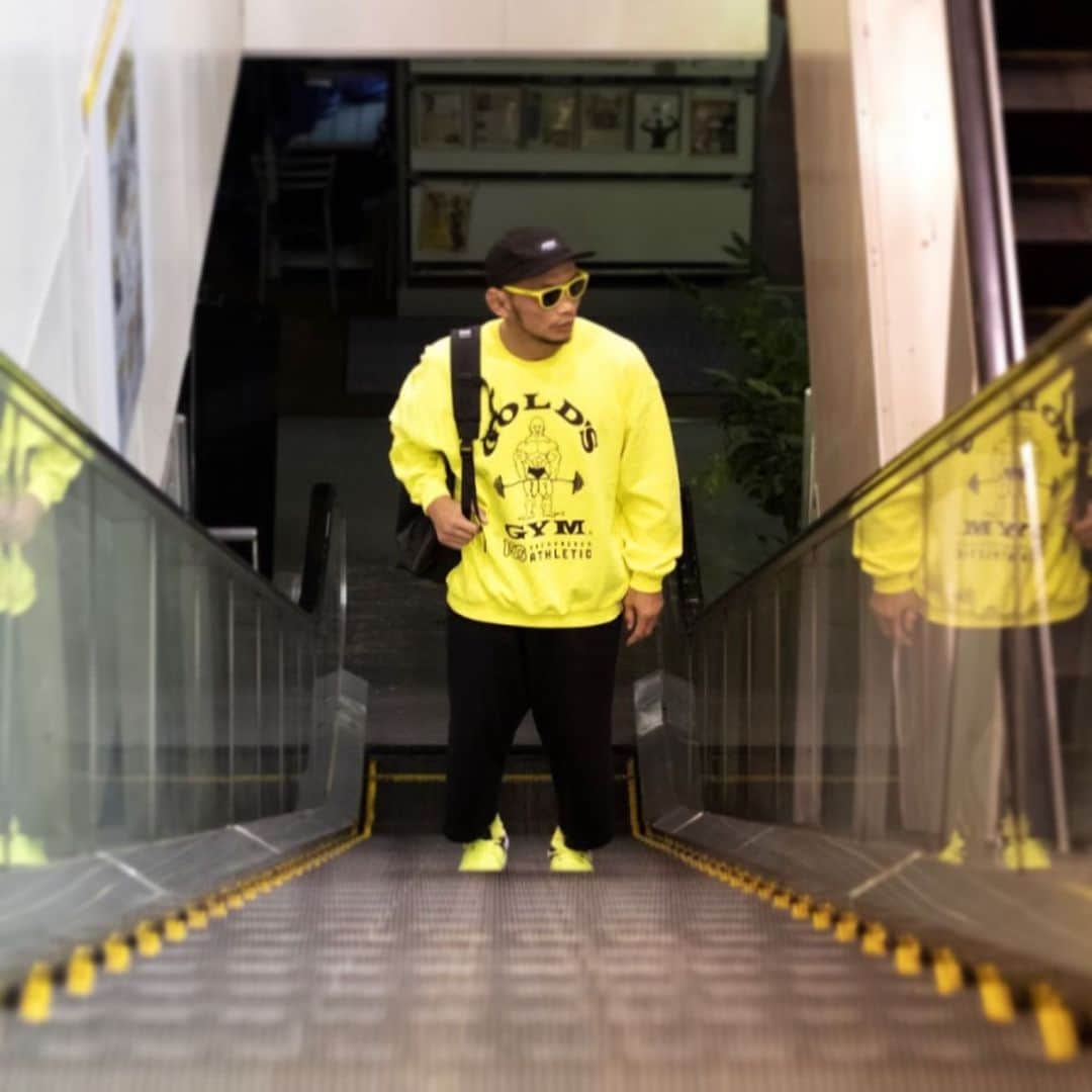 宇野薫のインスタグラム：「EVERYDAY UNOTRAINING  #goldsgym #onehundredathletic #100A #100athletic #oakley #oakleyfrogskins #stancesocks #caoluno #unocaolshowten #naw #newerajapan #neweracap  #ゴールドジム #オークリー  #スタンスソック #ニューエラ #吉田カバン #宇野薫」