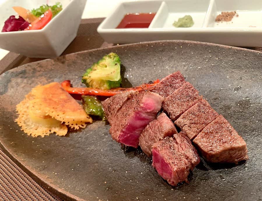 百合華のグルメインスタ