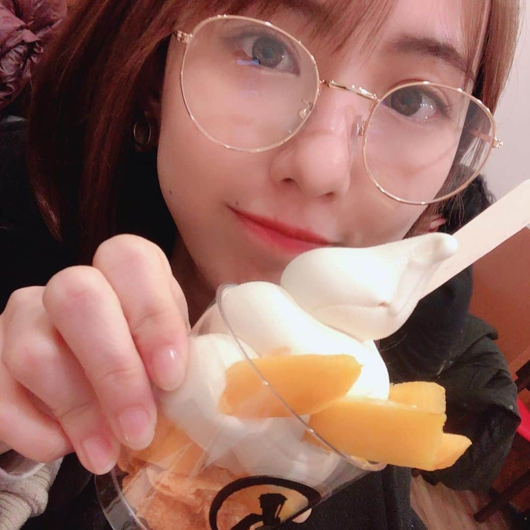 熊崎晴香さんのインスタグラム写真 - (熊崎晴香Instagram)「﻿ ﻿ 宮崎の思い出🥭﻿ ﻿ #宮崎グルメ #宮崎 #tour #ske48 #地鶏 #炭火焼き #マンゴー #パフェ #アイス #チキン南蛮 #最高」3月13日 15時03分 - kumakuma9810