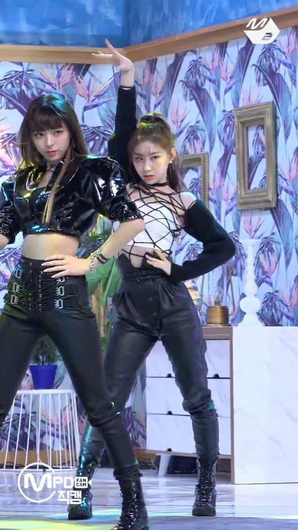 チェリョンのインスタグラム：「mcountdown comeback stage!🔥 – – ©️m2」