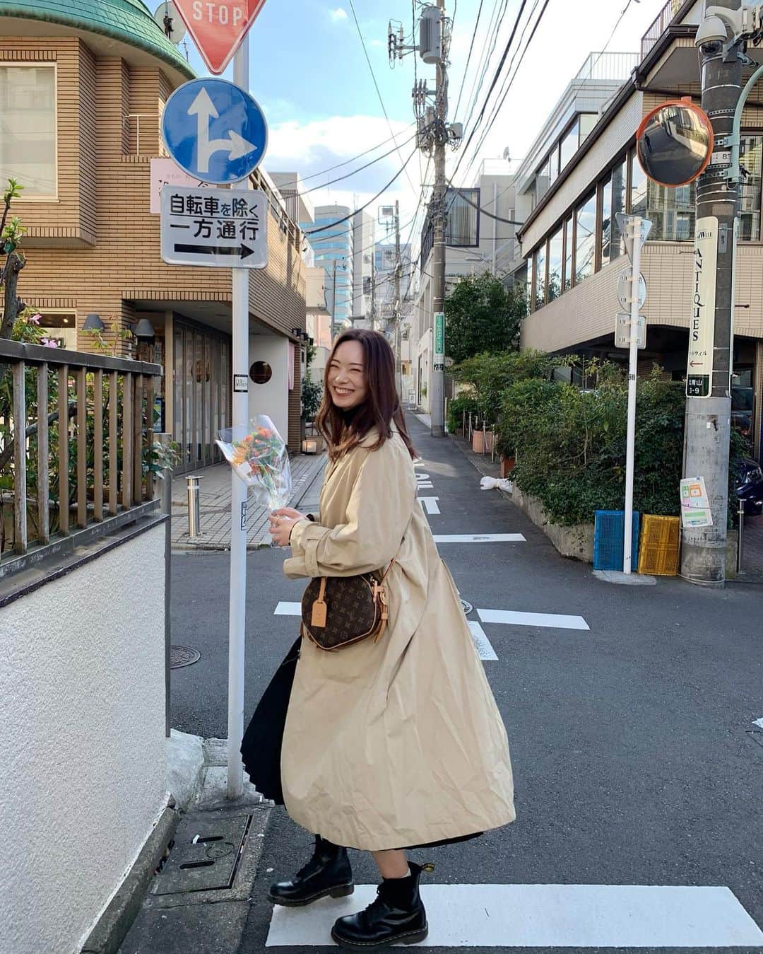 新原愛加のインスタグラム：「💐」