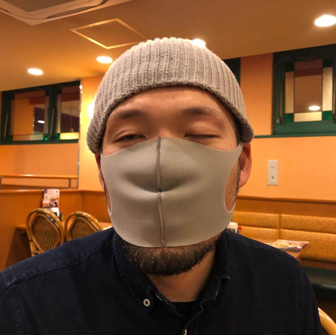 丸山ゴンザレスのインスタグラム：「和田虫象、マスクの比率に違和感。」