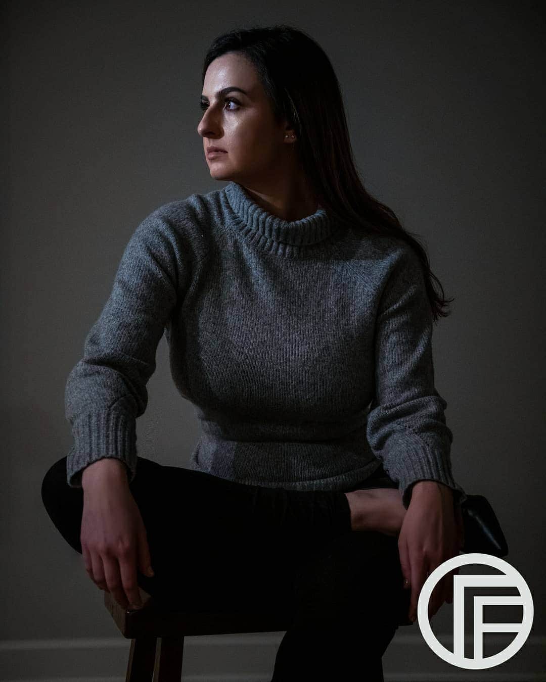 Timo the Fotographerのインスタグラム：「“If there were a little more silence, if we all kept quiet...maybe we could understand something.” ― Federico Fellini _________________________  Model: @missmershaa Fotographer @fantim _________________________  #fantim #frazierfotography #写真 #モデル #0711 #nashvillePhotographer #nashvilleTN #photography #beauty #inspiration #vogue #chanel #fashion #style #designer #photoshoot #art #model #photographer #gorgeous #blog」