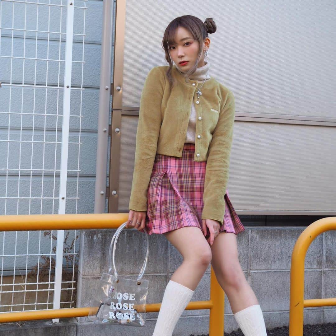 のインスタグラム：「▼🐼おだんごむすめがあらわれた🐼 #mam_ootd#154cm」