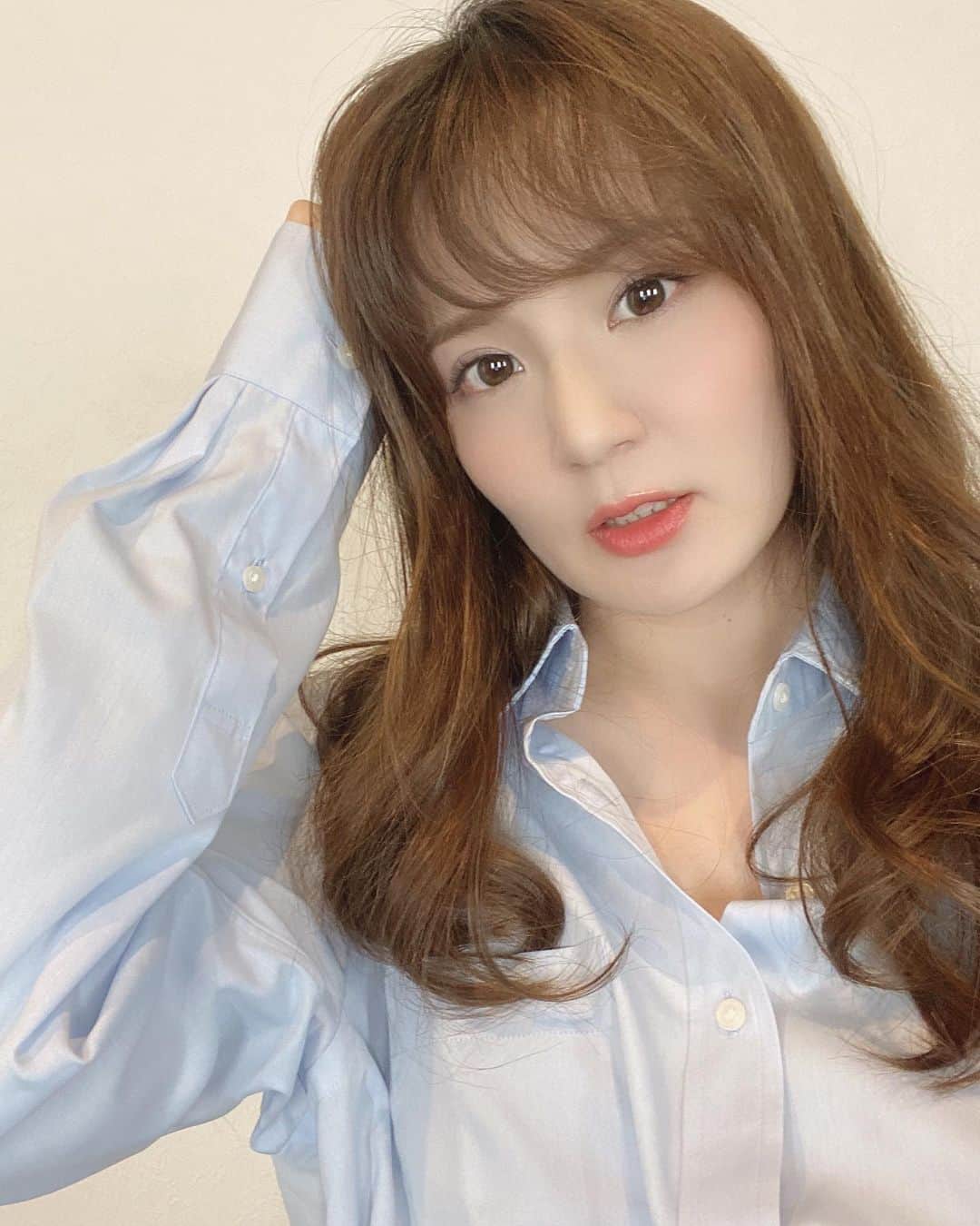 那津あやこさんのインスタグラム写真 - (那津あやこInstagram)「﻿ 彼シャツ❤️﻿ ﻿ ﻿ 撮影してきたよ！﻿ 白よりブルー派☺️✨﻿ ﻿ ﻿ #那津あやこ #あやや #rq #racequeen #model #talent #actor #モデル #タレント #グラビア #女子アナ #彼シャツ #撮影 #shirts #shooting #suits #photography #blue #instagood #instagram #japanese #boy #japanesegirl #followｍe﻿」3月13日 23時32分 - natsu_ayako