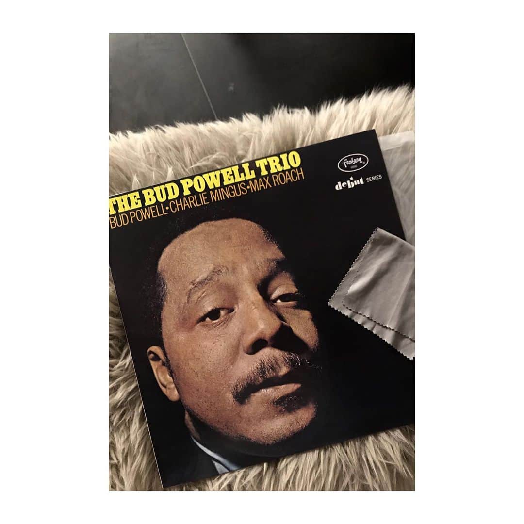 ジュリアン デイヴィッドのグルメインスタ