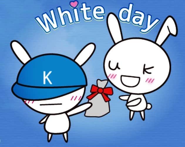 宇徳敬子さんのインスタグラム写真 - (宇徳敬子Instagram)「#ホワイトデー ✨ この度は… オフィシャルサイトでも ご報告の通り 4月11日〜12日に開催予定していた #京都 での #ファンミーティング  UKファミリーの皆さまと集結して #ハッピーバースデー を祝うように 幸せな時間を一緒に過ごそうと楽しみにして下さっていたのではと想像したら… なんだか胸が締めつけられる思いになりました🙏  年に一度は 旅行気分を 楽しみながら 春を待ちながら 私自身も大好きな京都で 思い出作りができたらと 情熱的で素敵な旅行会社の担当者の方々にもめぐり逢えて ステキなおもてなしをと… 企画を考えたりして ワクワクしながら ミーティングしていた時を振り返れば関わって下さるすべての人にも 申し訳ない気持ちでいっぱいになりました😔  今まで以上に… 沢山のお申し込み下さった #UKファミリー　の皆さま💝  #春 から #秋 へと 移り変わる季節は流れても 心は変わらない💗  より一層、 私たちにとって 素晴らしい思い出になるようにしたいという想いが強くなりました💓  自ら発信している 健やかな幸せを🍀 美しく活性化して🌹 #ライフスタイル を実践していく #健幸美活 としても💖  今回の 新型　#コロナウイルス により 大切なUKファミリーの皆さまを危険な状況に遭わせる訳にはいかないと判断し 熟慮断行しました‼️ 一旦… #中止 という事になるようですが #延期 という志で😊 幸せな気持ちは貯金して☺️ #ハッピーポイント を🌷 更にパワーアップして⤴️ #満開 の #笑顔 で😄 幸せを実感して😍 お会いできる日を✨ 心から愉しみにしています💕  どうか… 自分自身を そして… 大切な人たちを 大事にして🍀 どんな時も 前向きな意思で ご自愛下さいませ✨ そして、元気でいて下さいね❣️ 約束ですよ🥰  #宇徳敬子 @utoku_keiko  #keikoutoku  #whiteday 💟 #lineスタンプ　 #uk #instagram  #ukうーたんスタンプ 👩🏻‍🦰🐰 #lovely 💕 #gift 🎀 #message 🎁 #love ❤️ #loveyou 🌹 #thankyou  #HIS #ありがとう　😘💕」3月14日 2時22分 - utoku_keiko_official