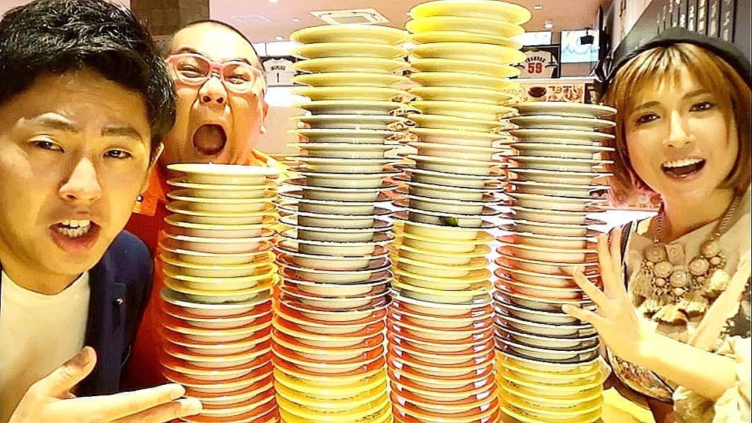 石関友梨のグルメインスタ