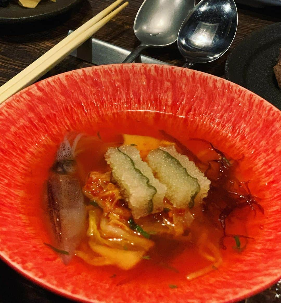 春花きららさんのインスタグラム写真 - (春花きららInstagram)「先日連れていっていただいたお肉屋さん ご飯が1日の中で何よりも楽しみなわたしです だがしかし最近食べすぎ そのため今日はにぼしが夜ご飯 ・ 栄養あり 食べ応えありなので ダイエットには結構おすすめ ・ ・ #食べるの大好き  #食べることは生きること  #食べるためにダイエット  #矛盾だらけの人生」3月14日 23時09分 - maiko_kirara