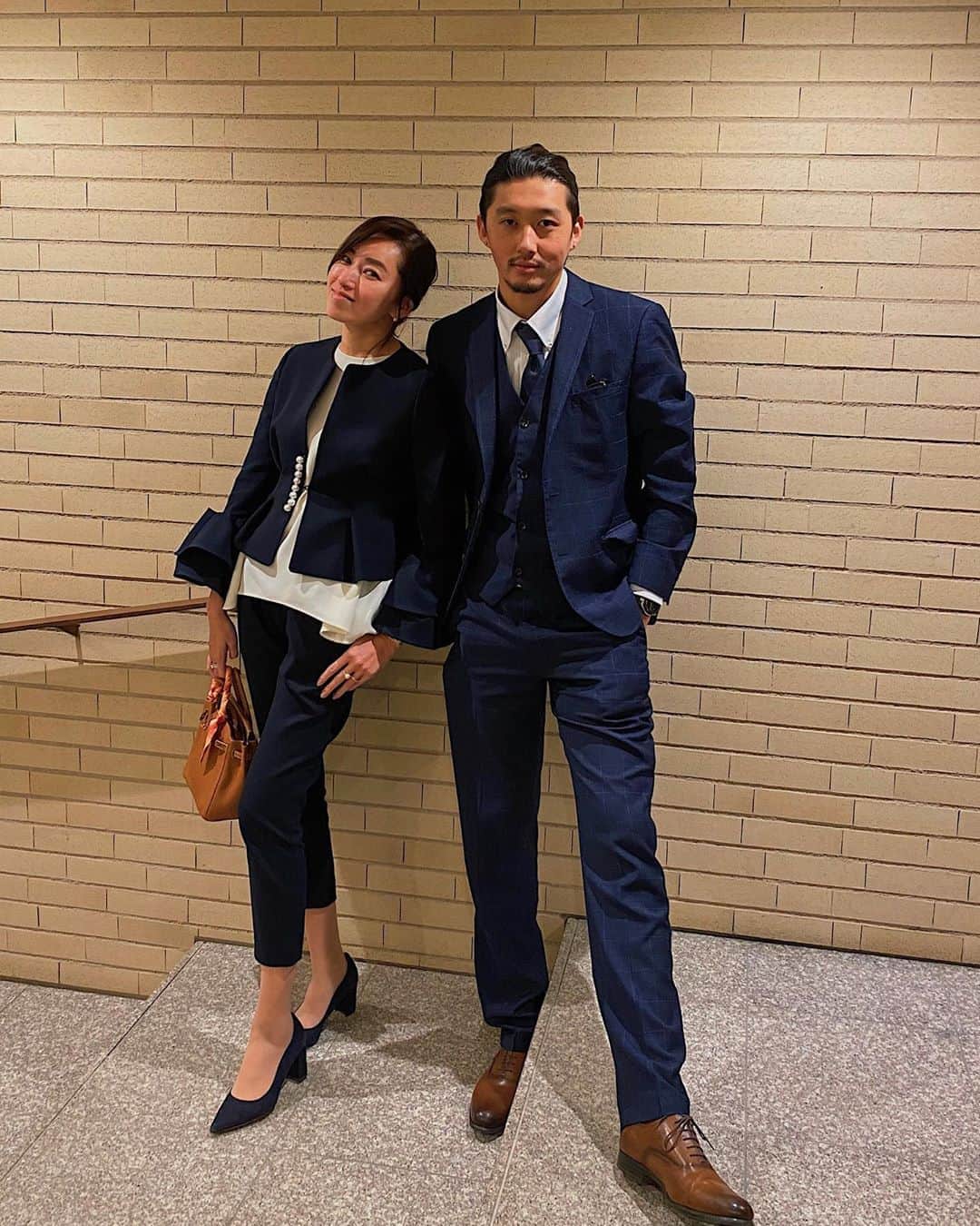 柴田翔平のインスタグラム：「息子の卒業式🌸 おめでとう㊗️中学生活楽しみだね😊 #夫婦で入場から泣いてたw」