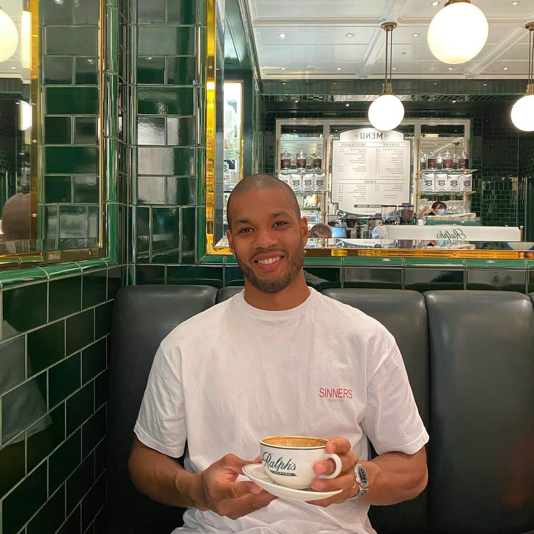 カルフィン・ヨン・ア・ピンのグルメインスタ