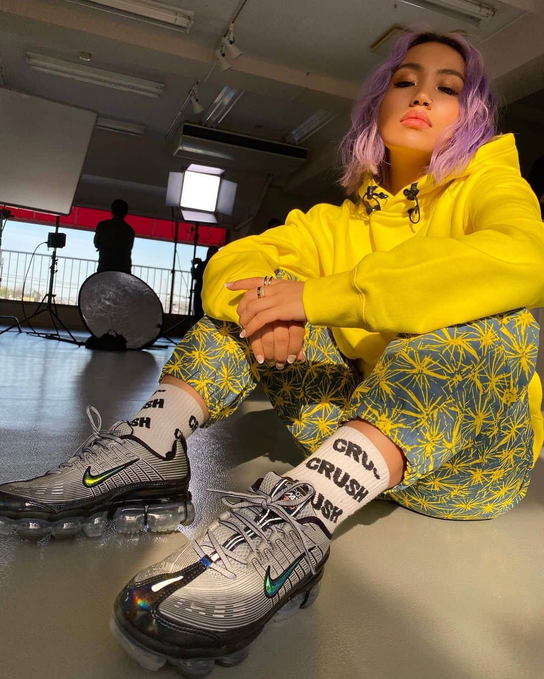 のインスタグラム：「did some interview 🎥🗣 💛 outfit: @nikesportswear  makeup: @miyamoto_yuri_」